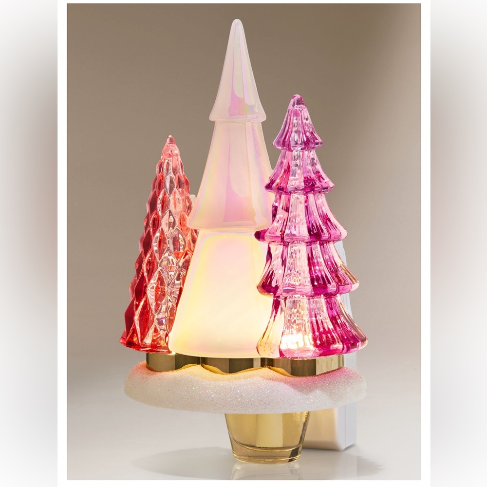 Bath & Body Works Pink Trees Nightlight
Wallflowers Fragrance Plug